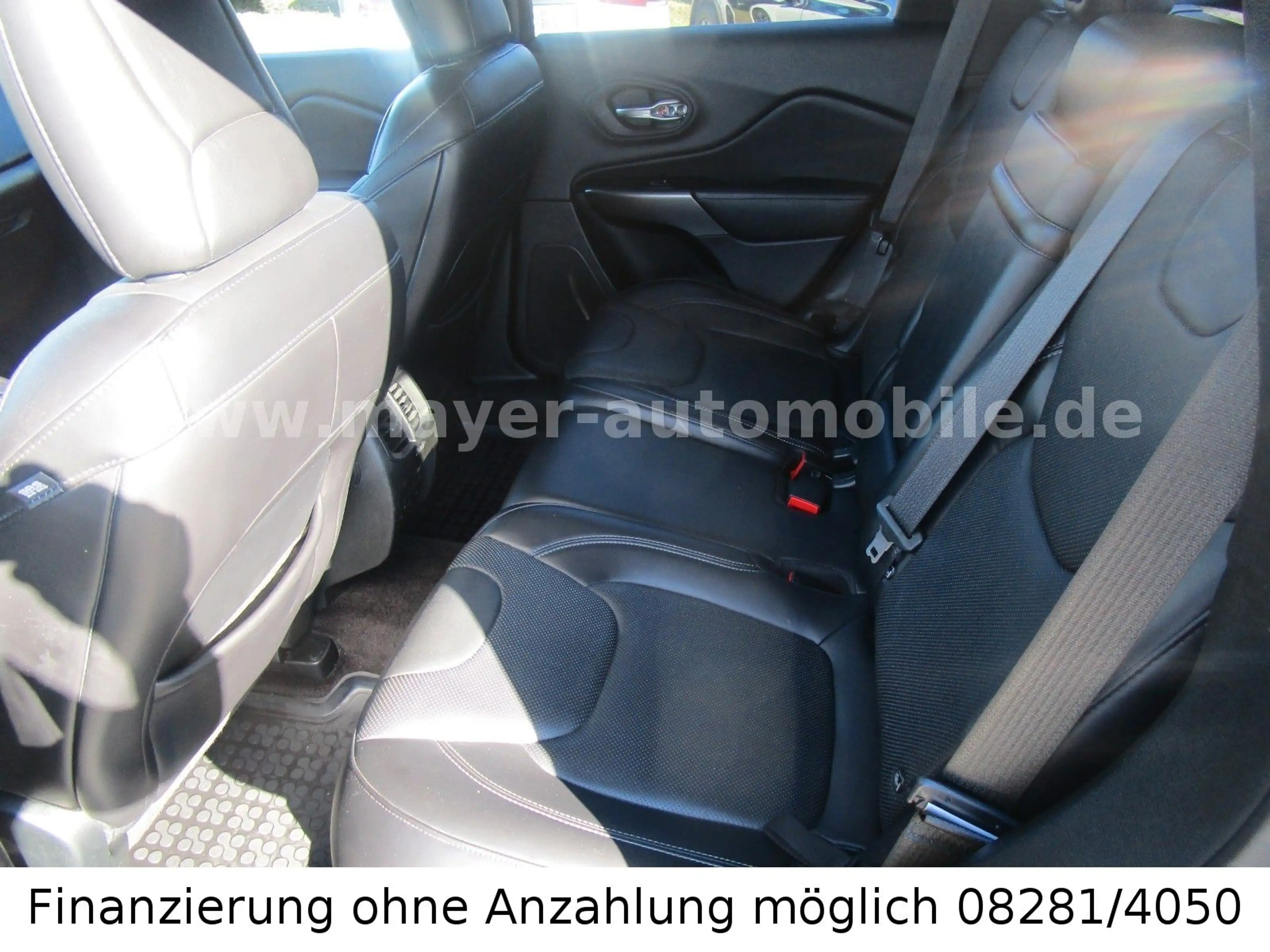 Jeep Cherokee Limited 4WD*Pano*Leder*Kamera*Navi*ACC* — photo 15