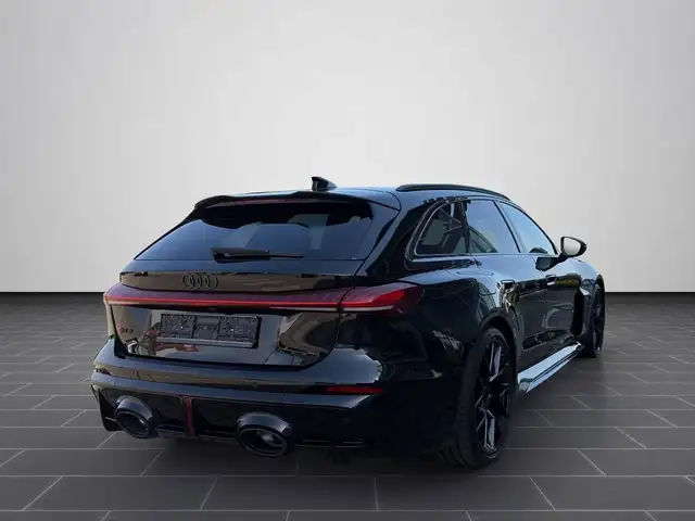 Audi RS5 view 14