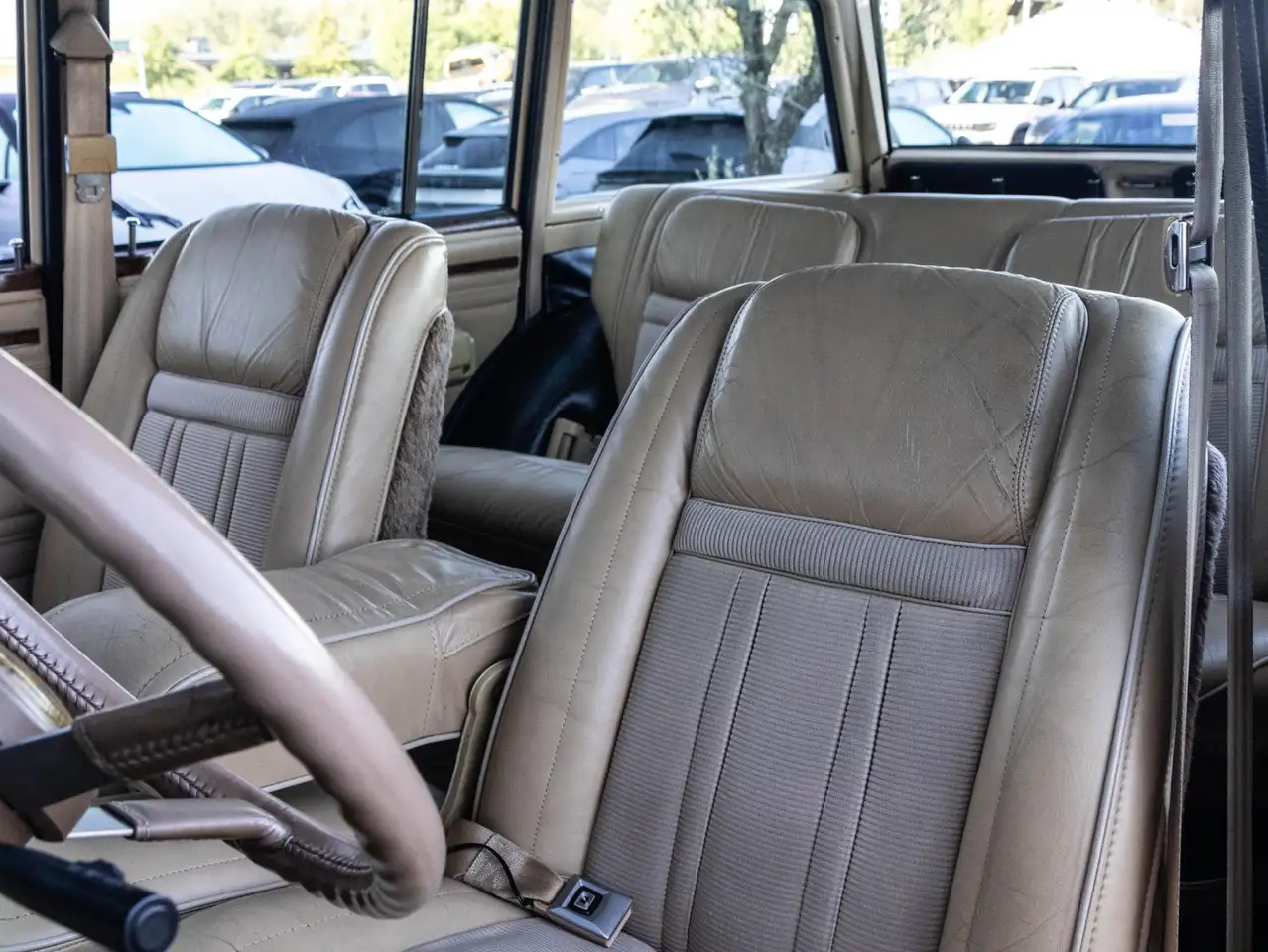 Jeep Wagoneer 5.9 V8 Limited Wagon, foto 8