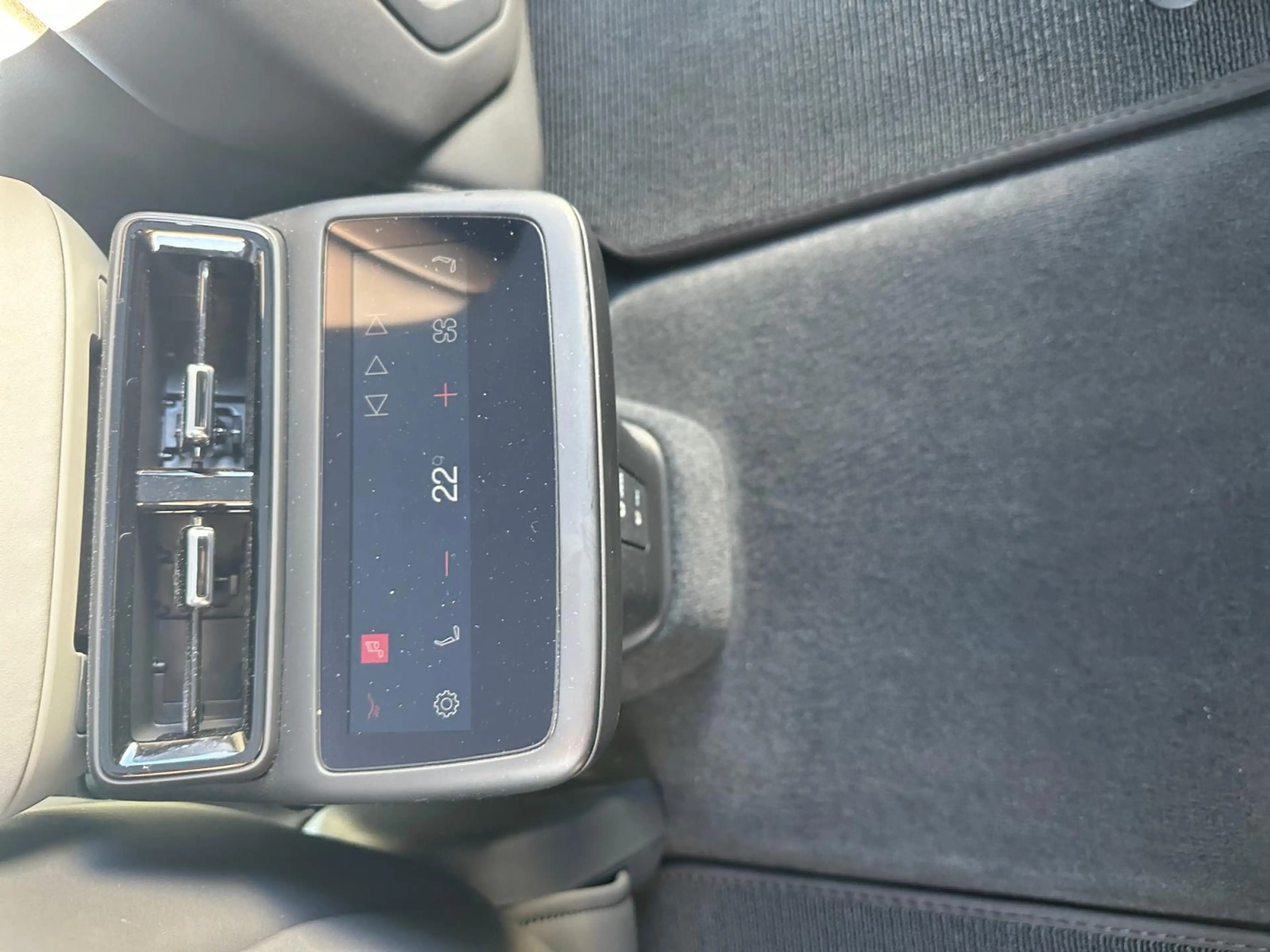 Polestar 4 Long Range Single motor Prime 100 kWh — photo 10