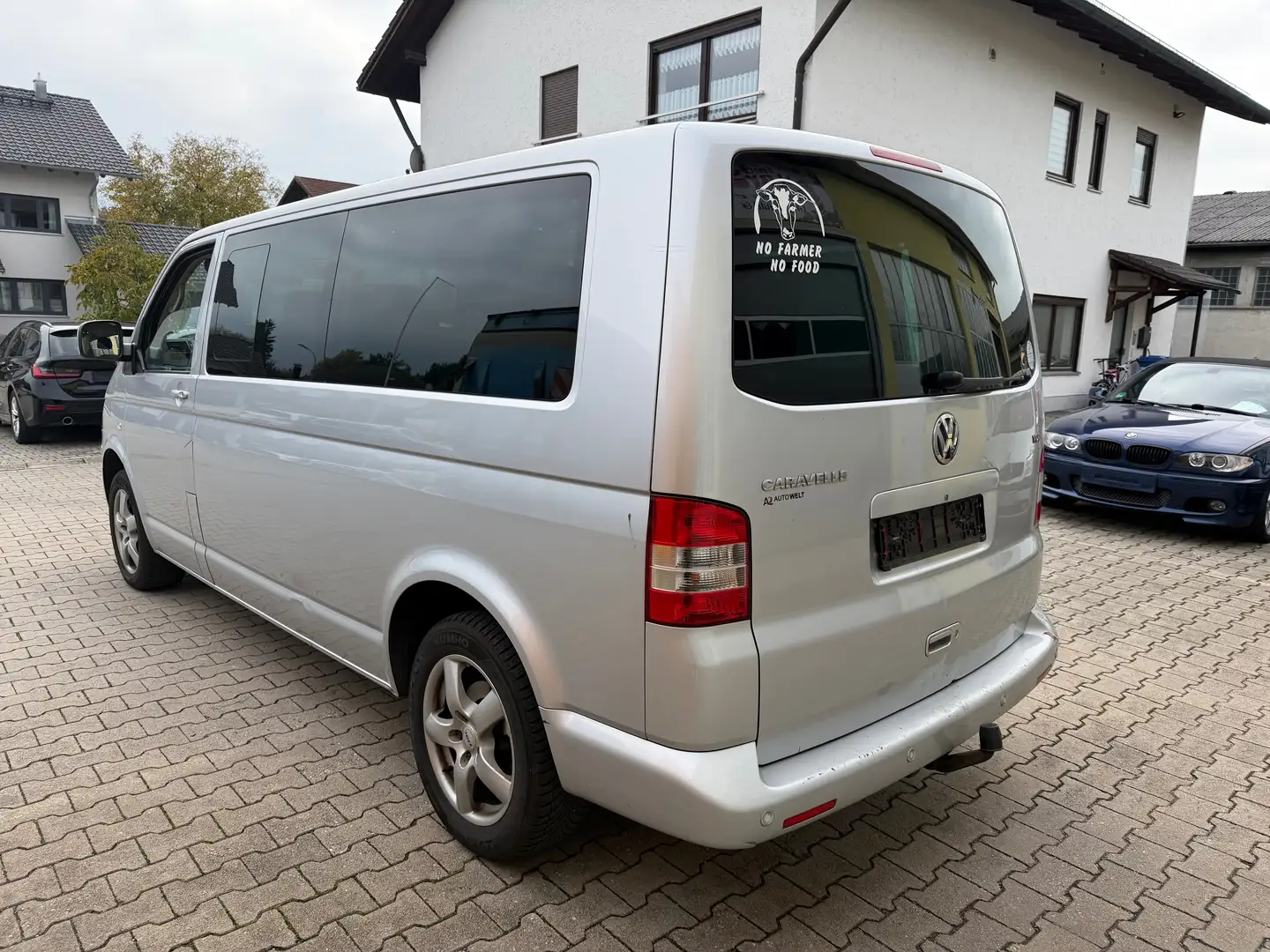 Volkswagen T5 Caravelle Caravelle Lang Autm. DPF Trendline Standheiz. Silber - 2