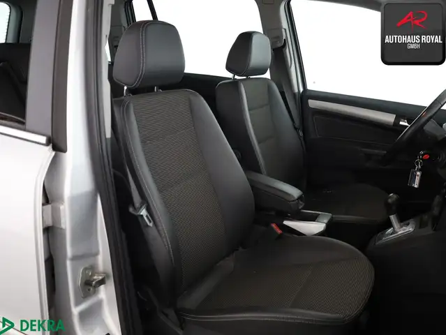 Opel Zafira view 11