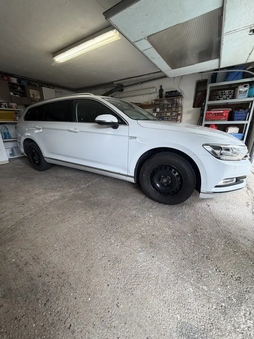 Volkswagen Passat 2.0 TDI SCR (BlueMotion Technology) DSG Highline - 2