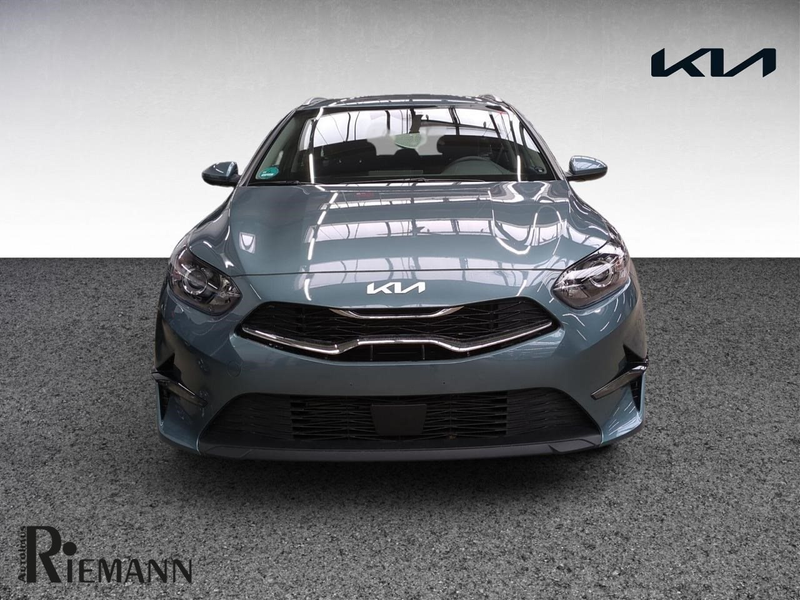 Kia Ceed SW / cee'd SW Ceed Sportswagon 1.5 T-GDI DCT Vision + Komfort-Pl — photo 2