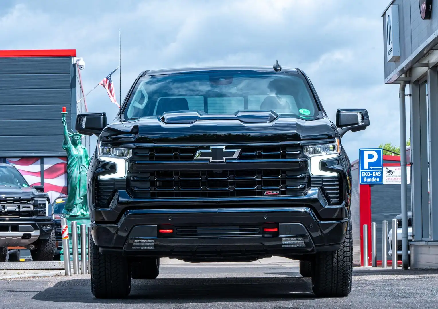 Chevrolet Silverado 6,2l Trailboss,ACC,LPG,Sitzhzg. - 2