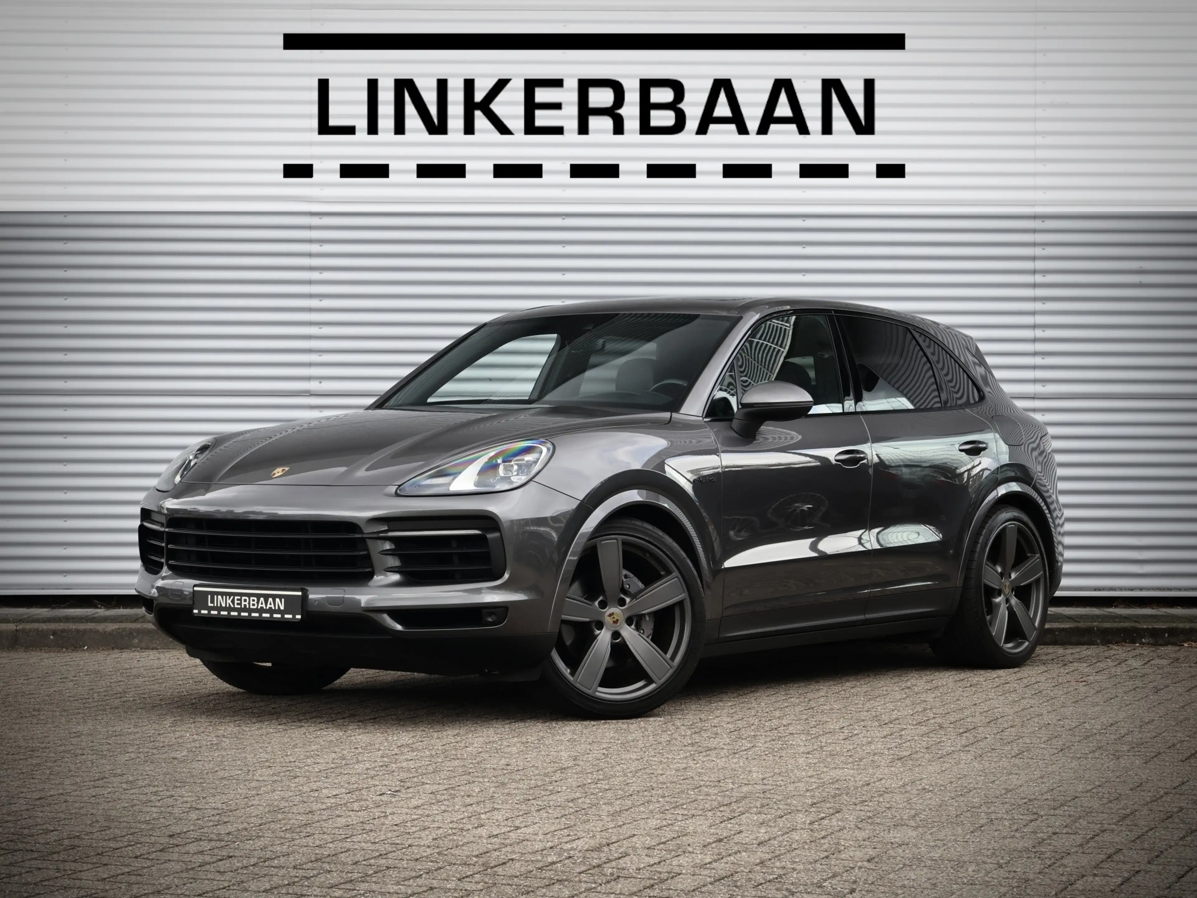 Porsche Cayenne 3.0 E-Hybrid | SOH 87% | Panodak | Sport Chrono |