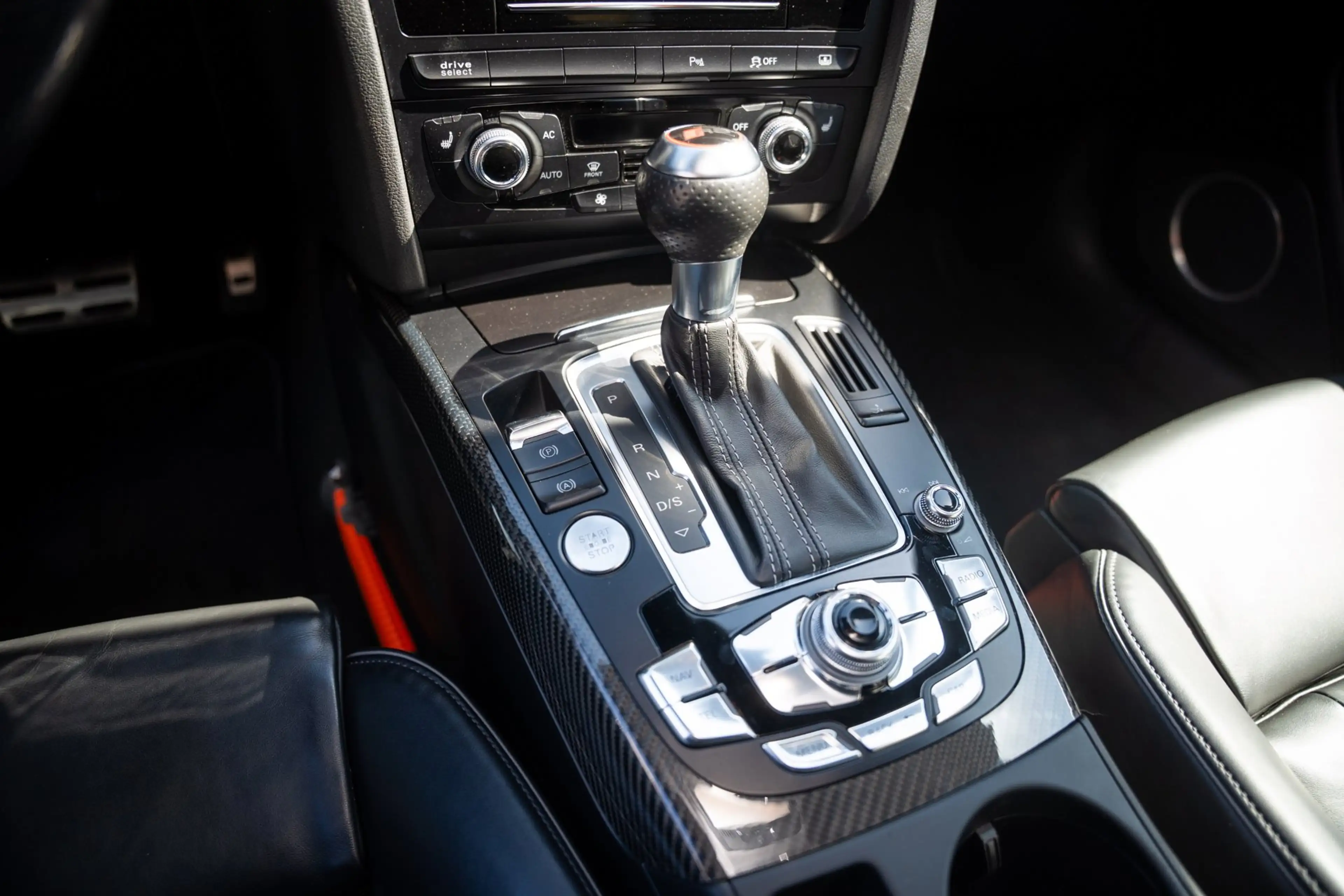 Audi RS5 A5 Coupé 4.2 FSI quattro — photo 17