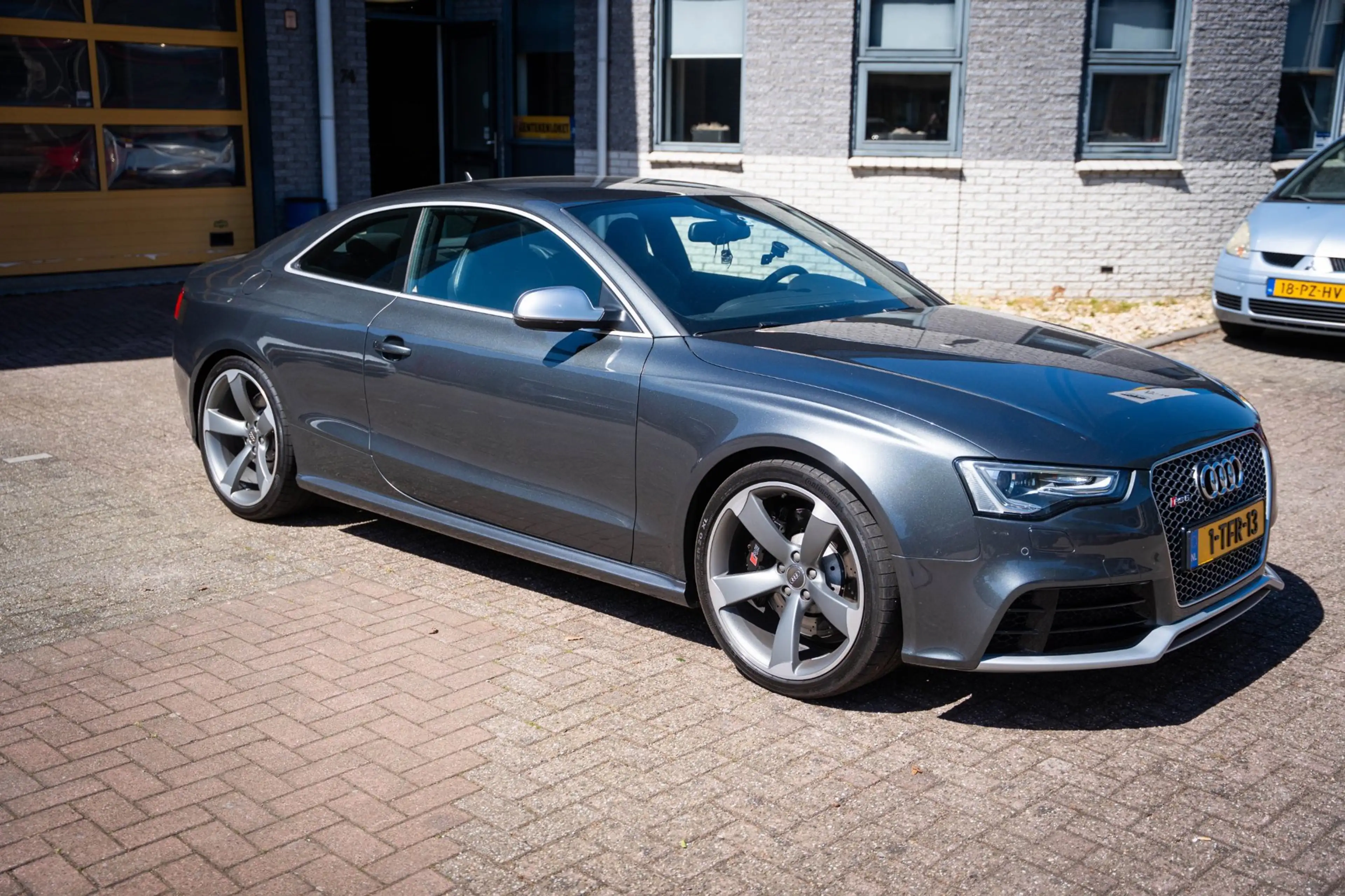 Audi RS5 A5 Coupé 4.2 FSI quattro — photo 3
