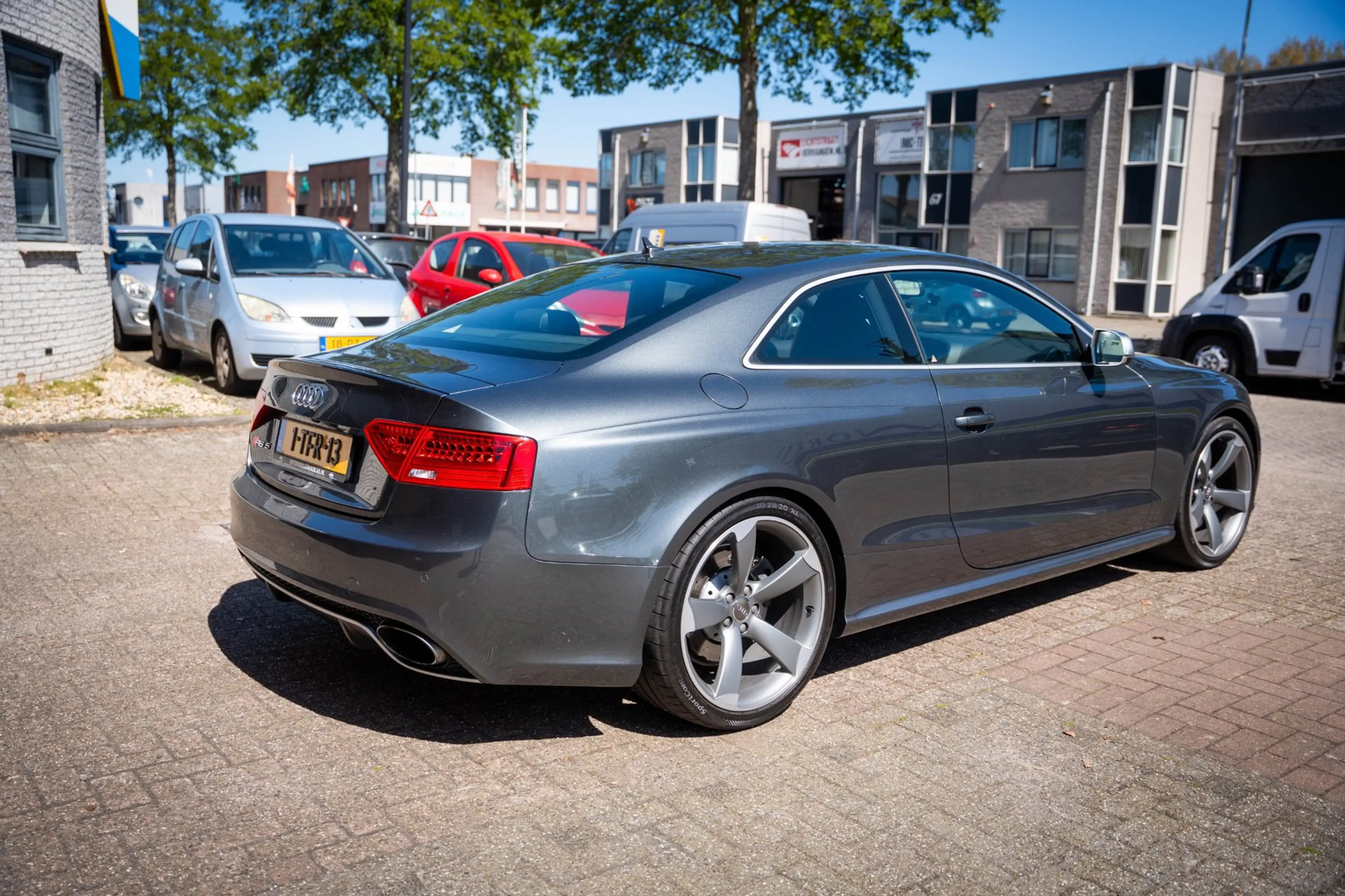 Audi RS5 A5 Coupé 4.2 FSI quattro — photo 5