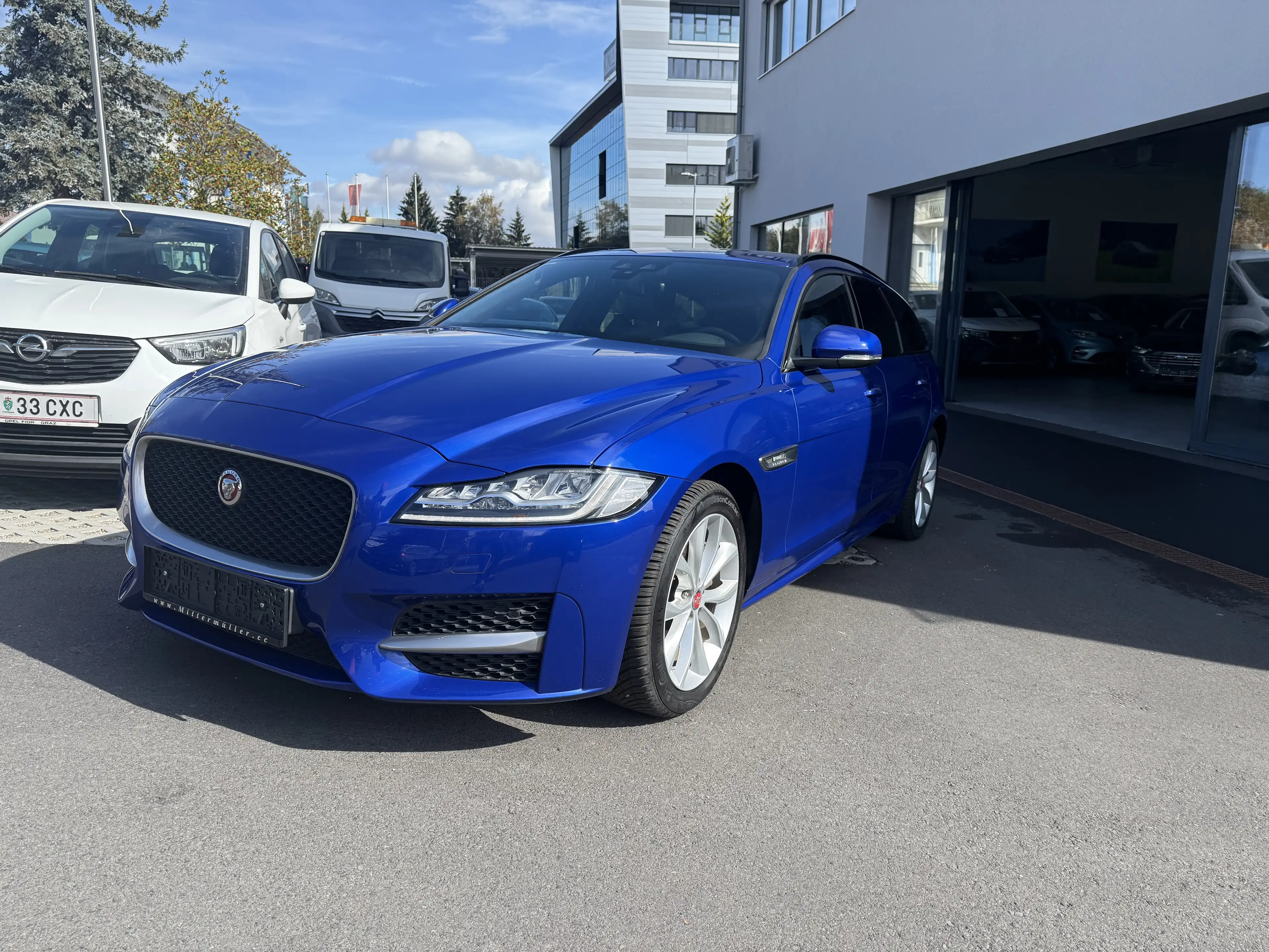Jaguar XF XF R-Design Sportbrake AWD Allrad EXTRAS