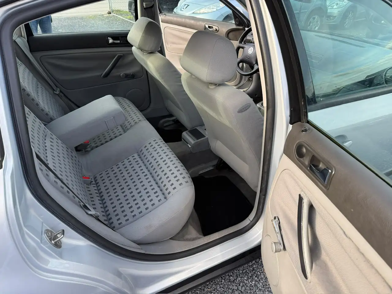 Volkswagen Passat 1.8 5V Edition, foto 12