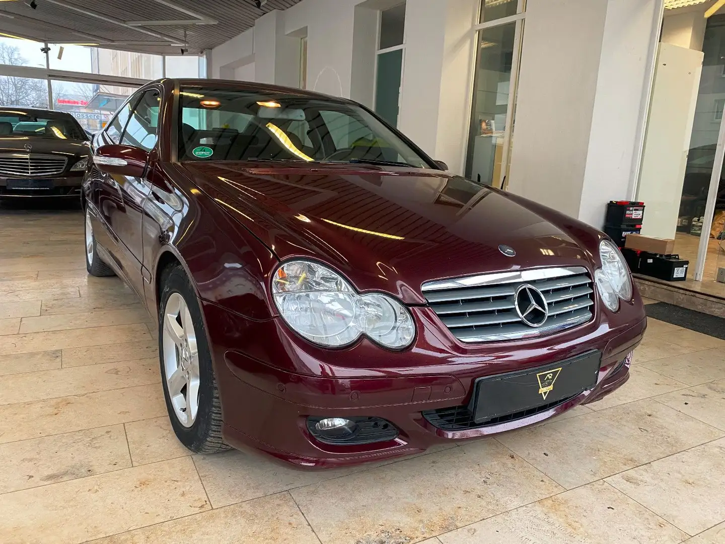 Mercedes-Benz C 180 Kom. Sportcoupe/1.Hand/PDC/AHK/Tempo./SHZ Rosso - 2