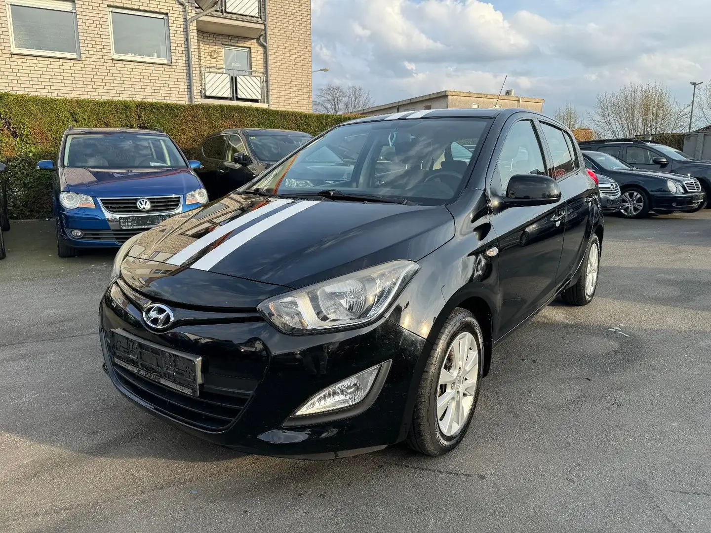 Hyundai i20 FIFA World Cup Edition Schwarz - 1