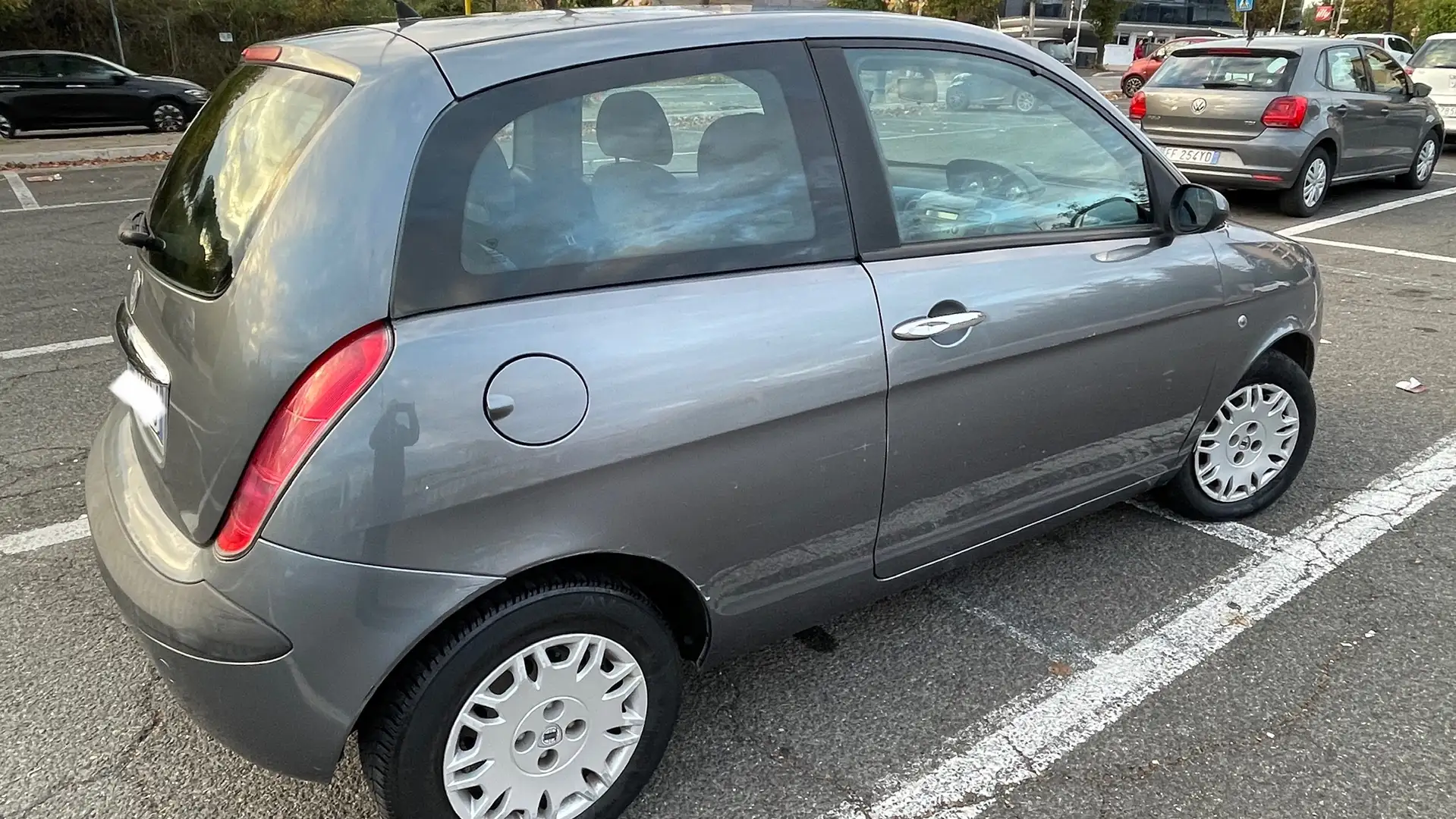 Lancia Ypsilon Ypsilon 1.2 8v Argento Grigio - 2