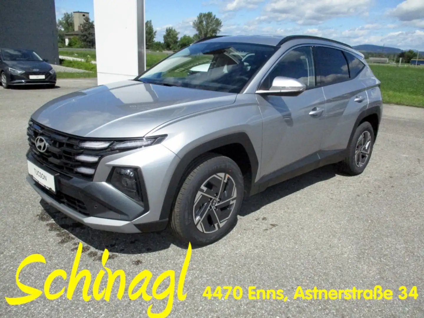 Hyundai TUCSON NX4 Jubile 1,6 T-GDi 2WD 48V t5bj1 Silber - 1