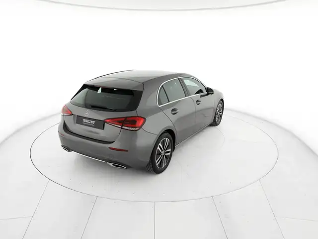 Mercedes-Benz A-Class view 3