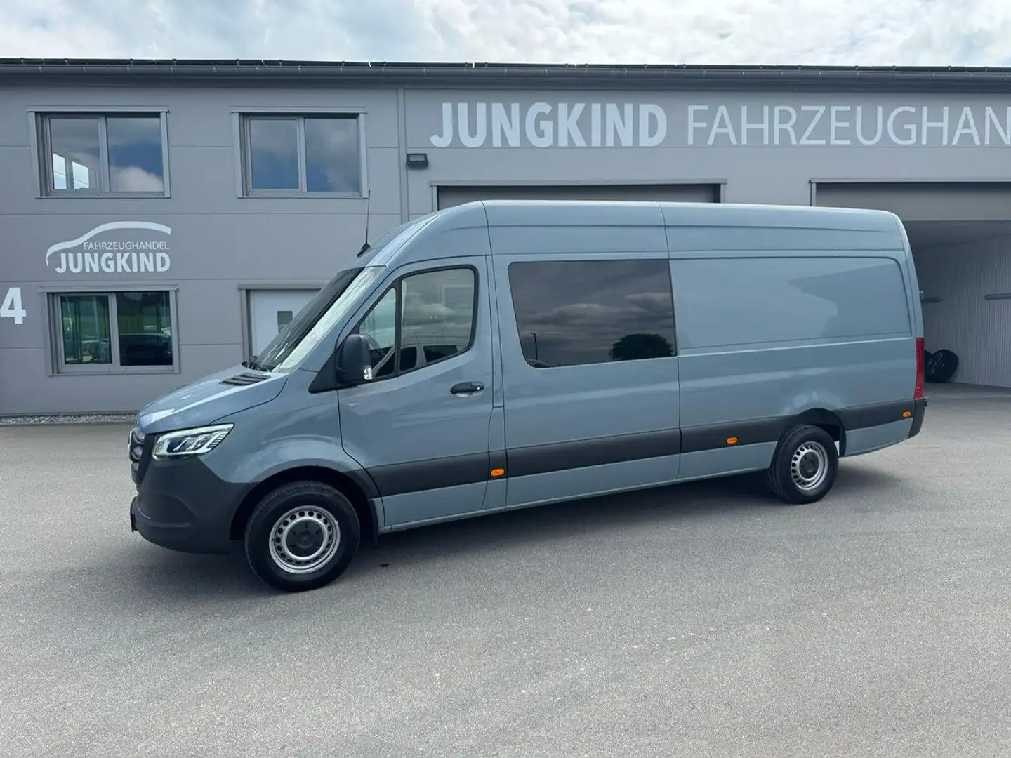 Mercedes-Benz Sprinter 319 CDI V6 Maxi Lang Mixto LED Klima Bleu - 1