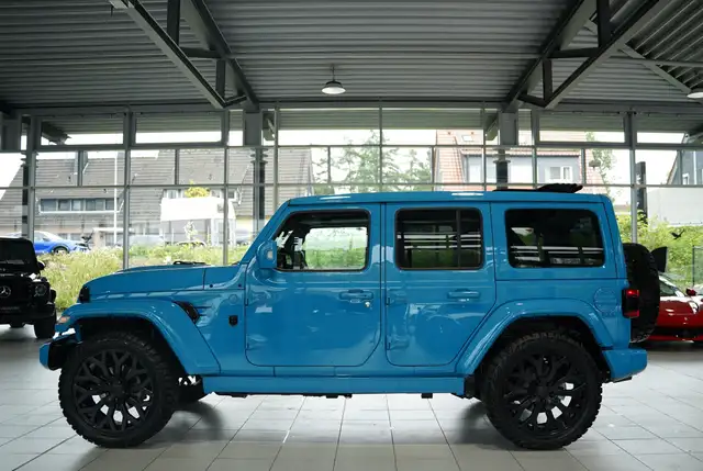Jeep Wrangler view 13