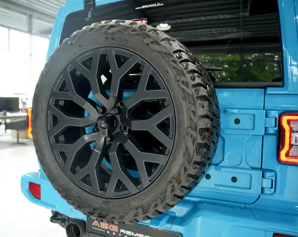 Jeep Wrangler view 15
