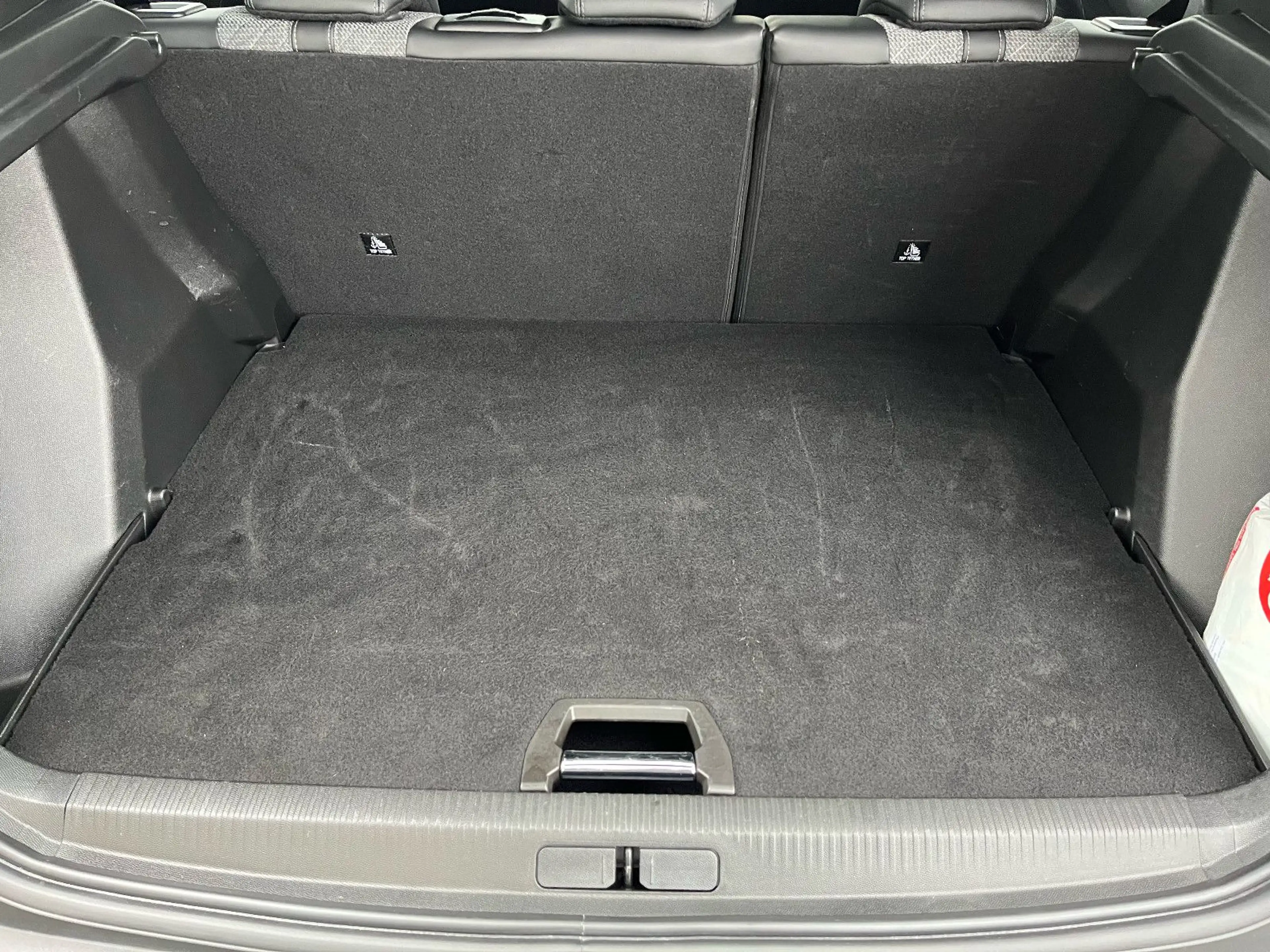 Peugeot 2008 Allure ACC+Keyless+Kamera+Navi — photo 8