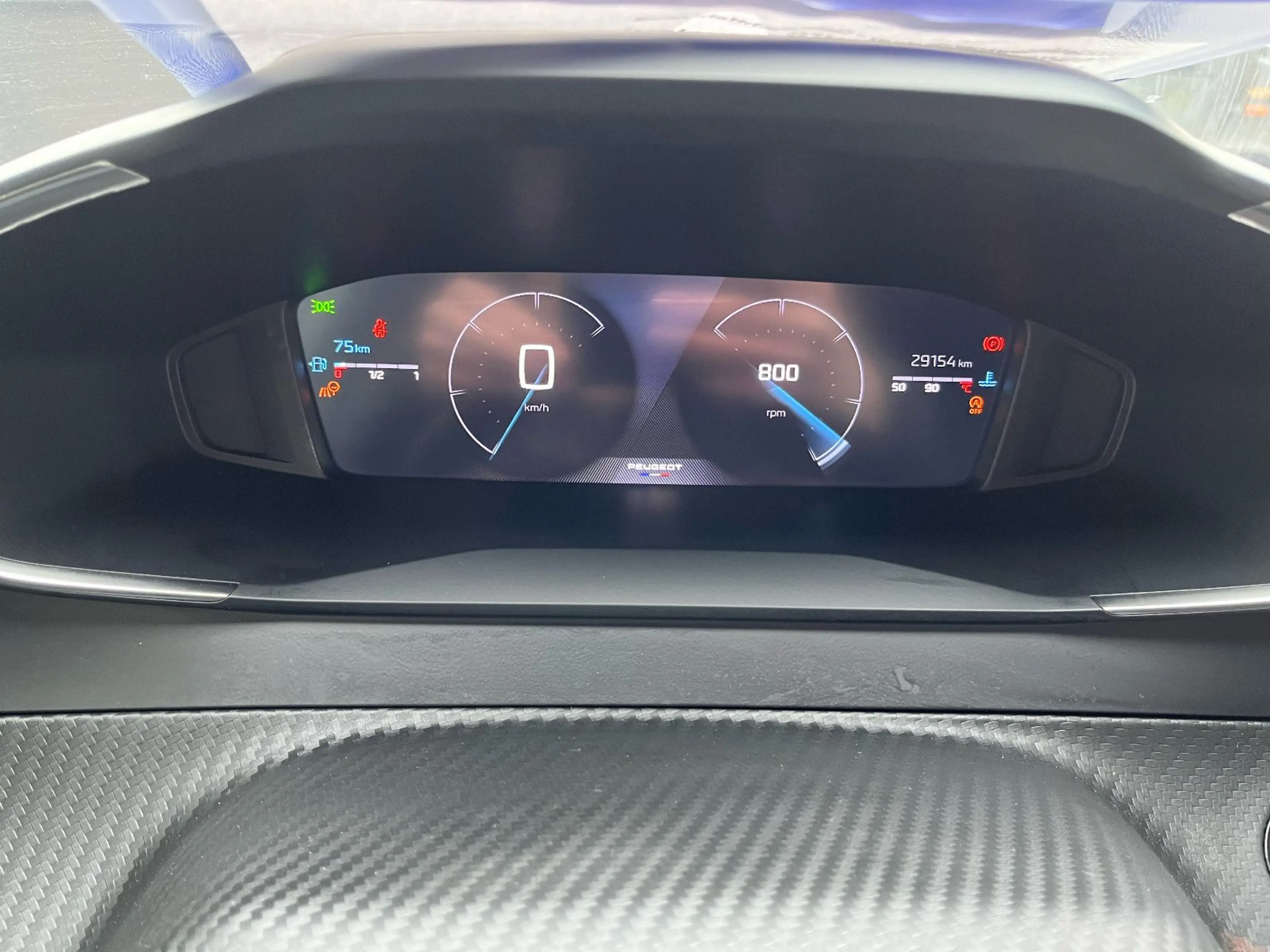 Peugeot 2008 Allure ACC+Keyless+Kamera+Navi — photo 5