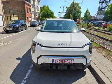 EV3 81.3 kWh Business avec 1 pack Long range