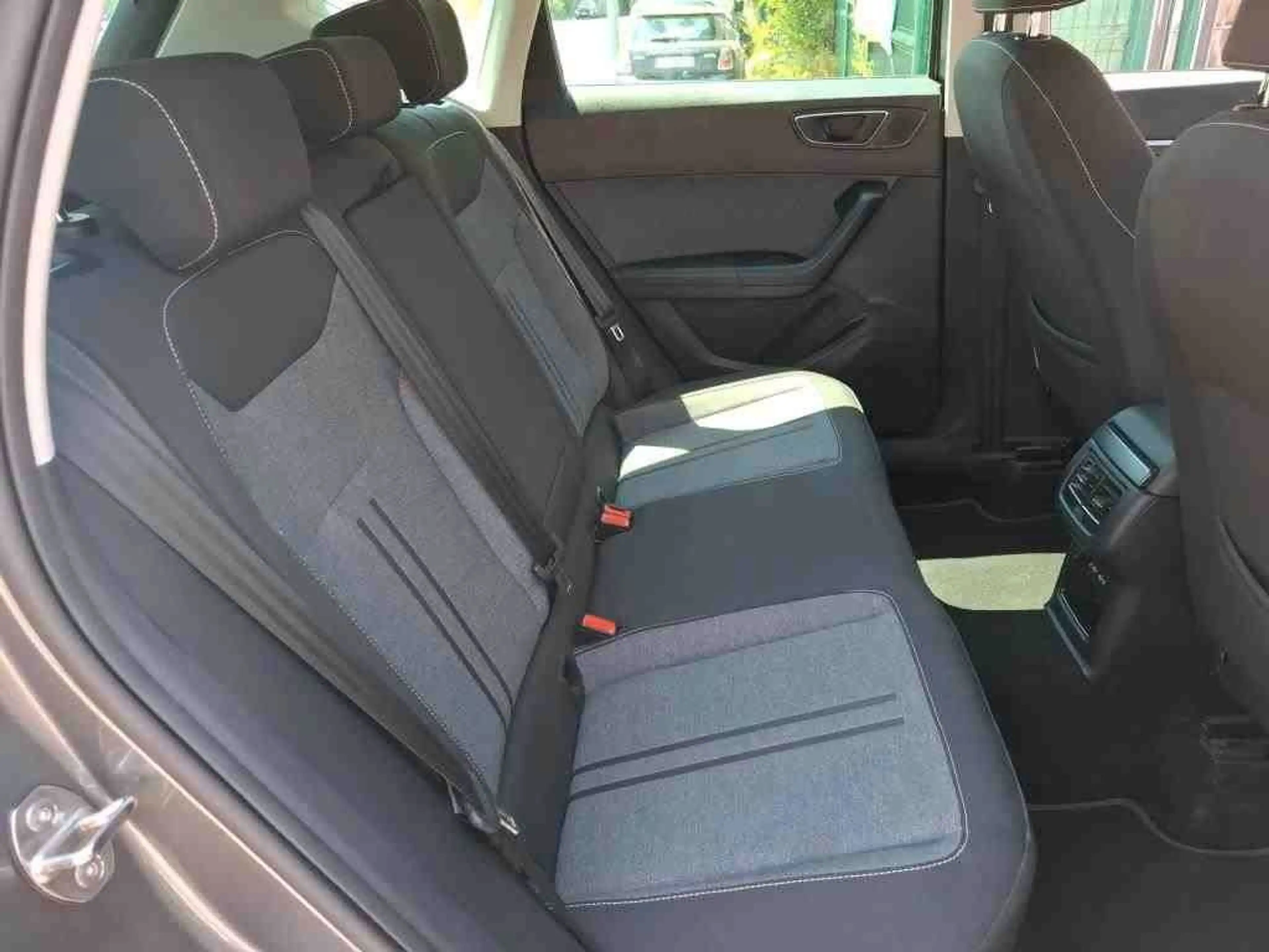 SEAT Ateca Style 2.0 TDI DSG Navi ACC Kamera LED PDC — photo 6