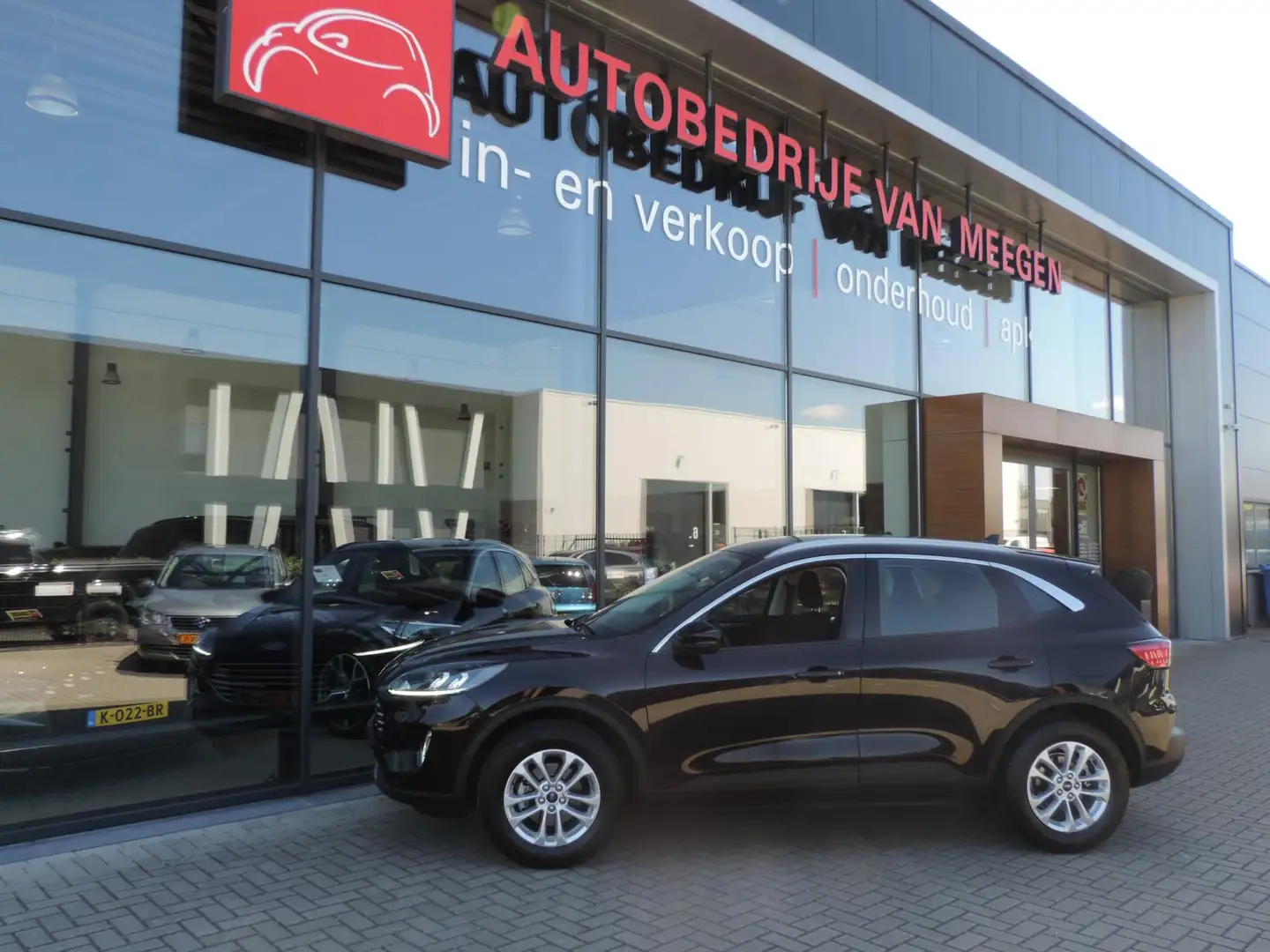 Ford Kuga 1.5-T Titanium 46.000km | ECC | Camera | Virt.dash Zwart - 2
