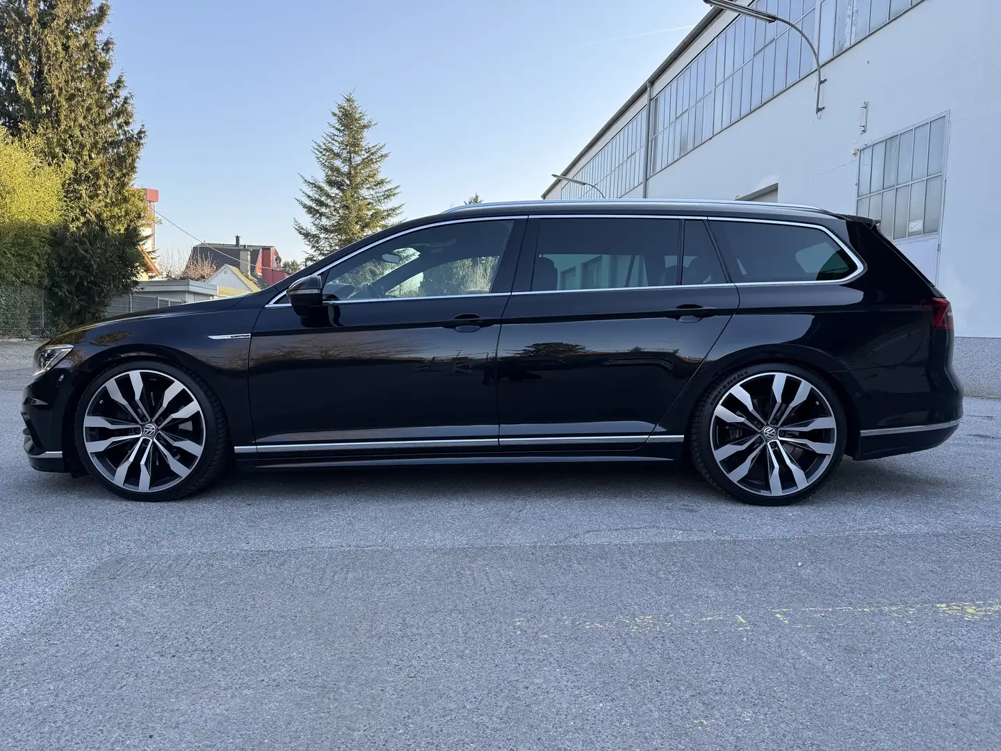 Volkswagen Passat Variant SCR Highline TDI 4Motion DSG. 3 X R-LINE - 2