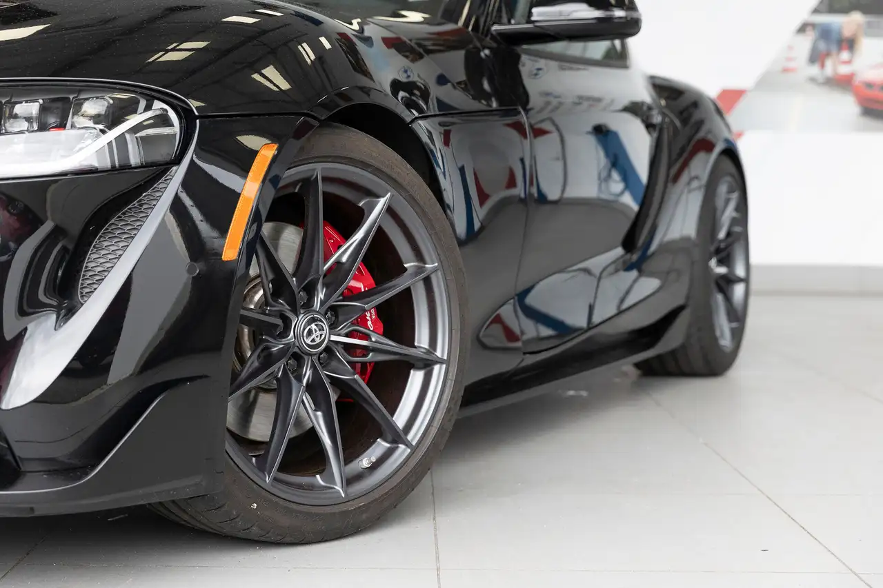 Toyota GR Supra снимка Toyota GR Supra