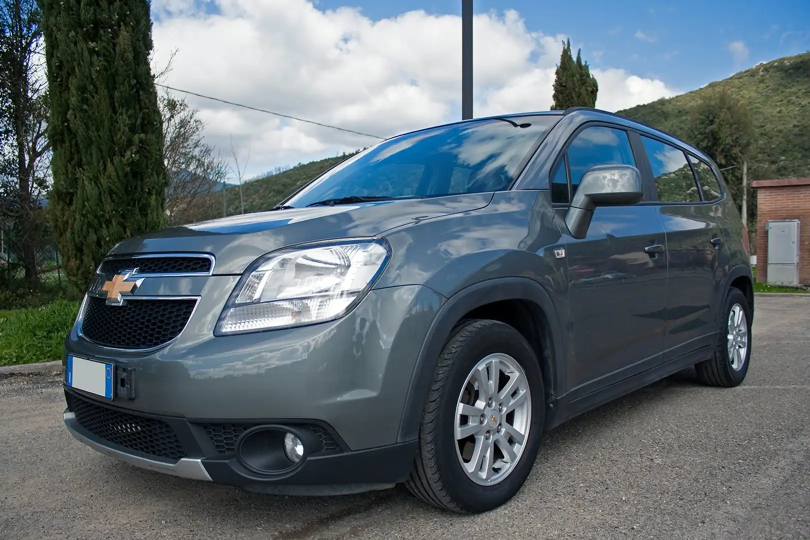 Chevrolet Orlando Orlando 2.0d LT 130cv Gris - 1