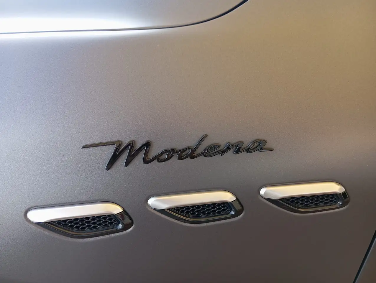 Maserati Grecale 2023 — фото 10
