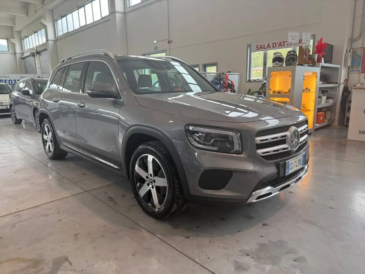 Mercedes-Benz GLB 180 GLB 180 d Business auto - 1