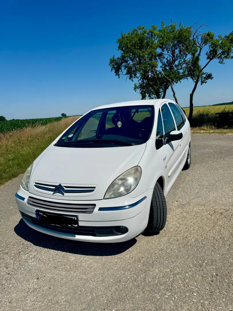 Citroen Xsara Picasso 1.6 Tendance Weiß - 1