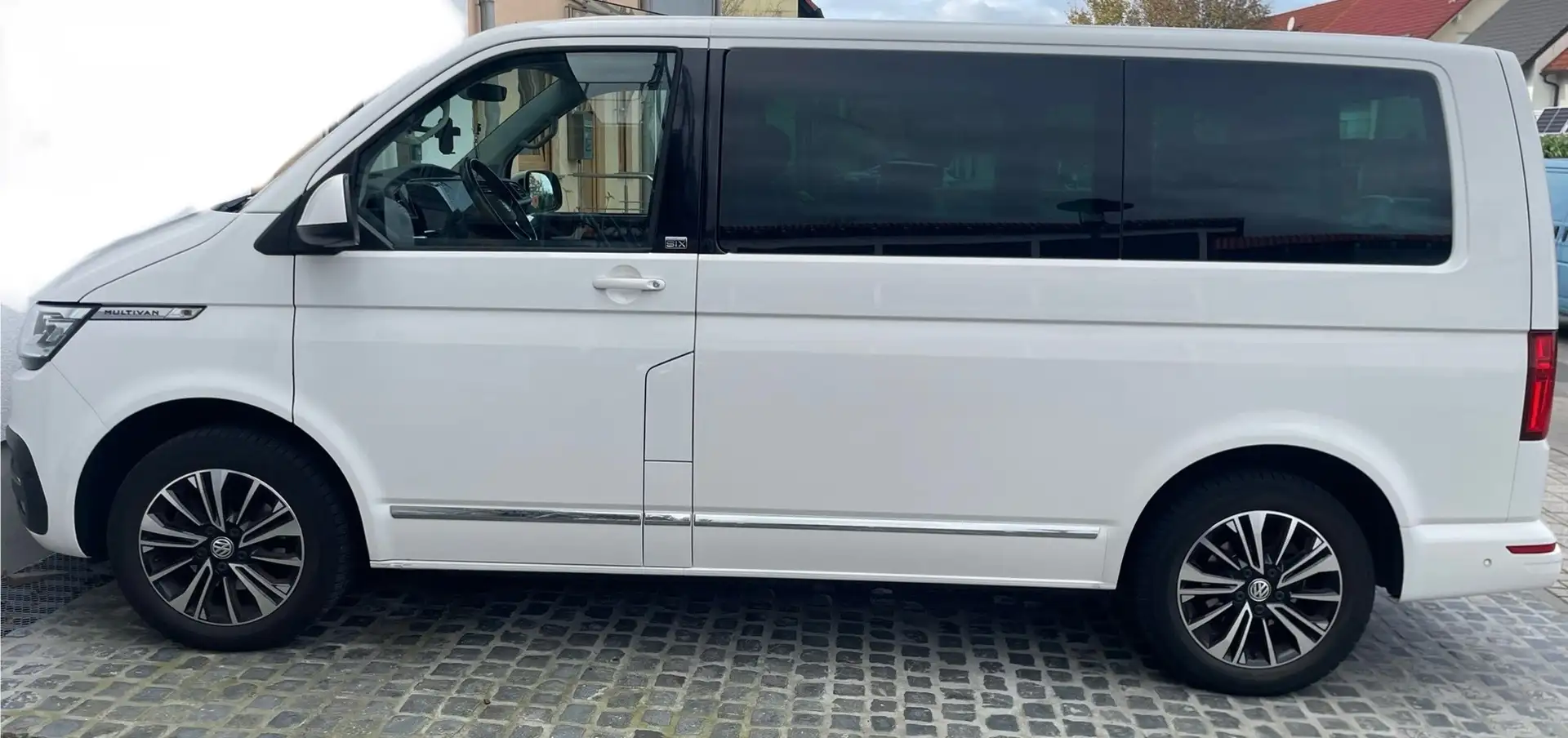 Volkswagen T6.1 Multivan Multivan T6.1 Kurz DSG Comfortline Weiß - 1