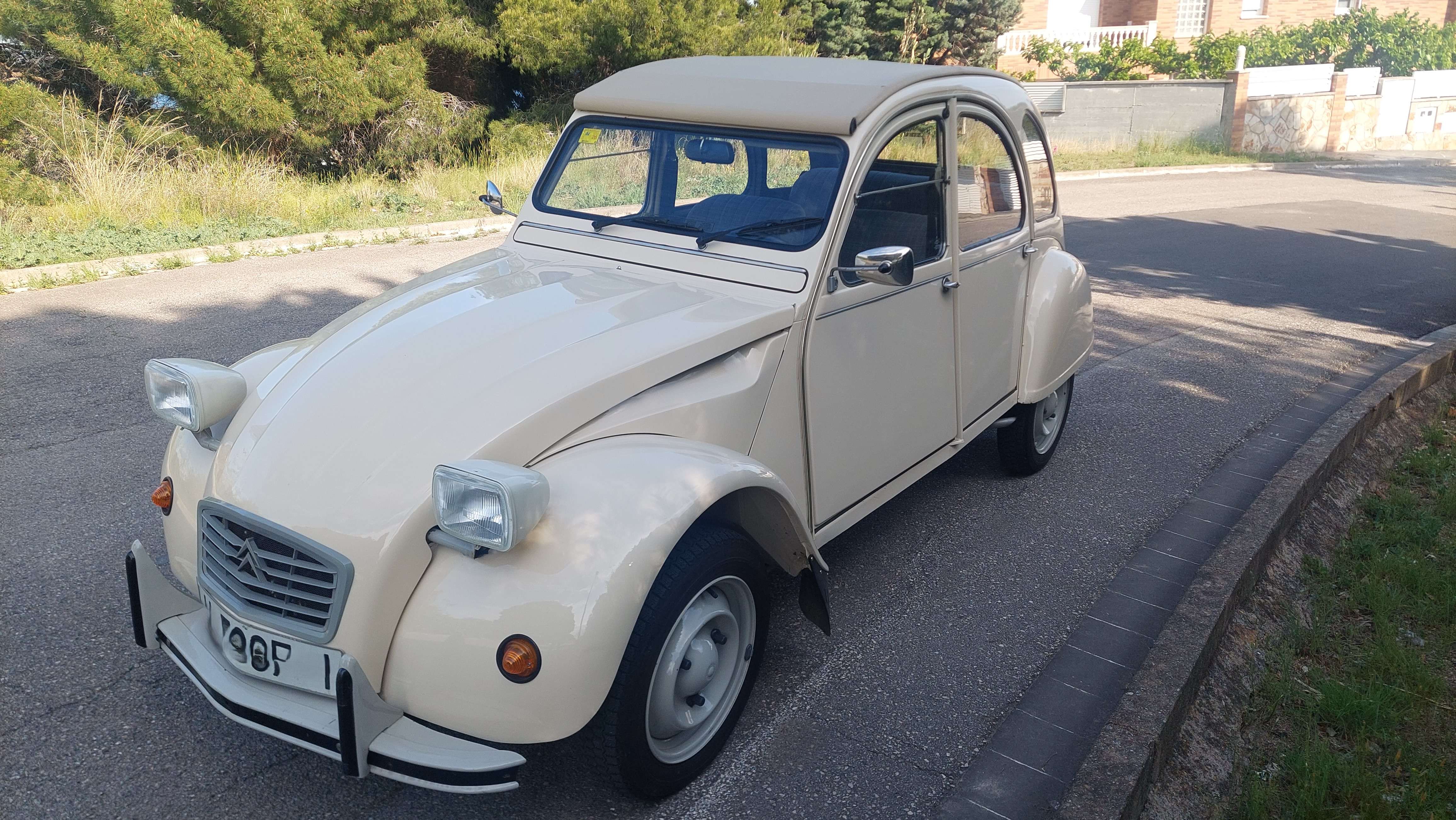 Citroen 2CV 2CV6 Club Club - foto 1