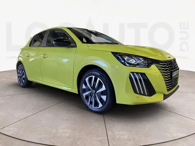 Peugeot 208 view 3