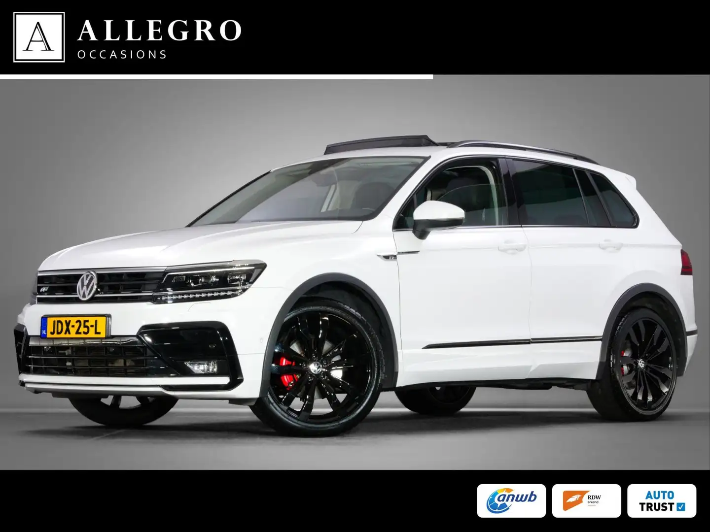 Volkswagen Tiguan 1.5 TSI ACT Highline Business R (PANORAMADAK, SFEE Wit - 1