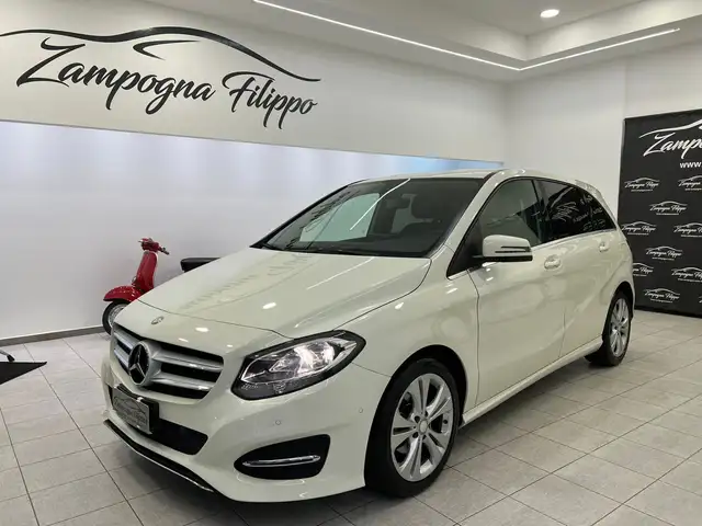 Mercedes-Benz B 180 B 180 d Automatic Sport