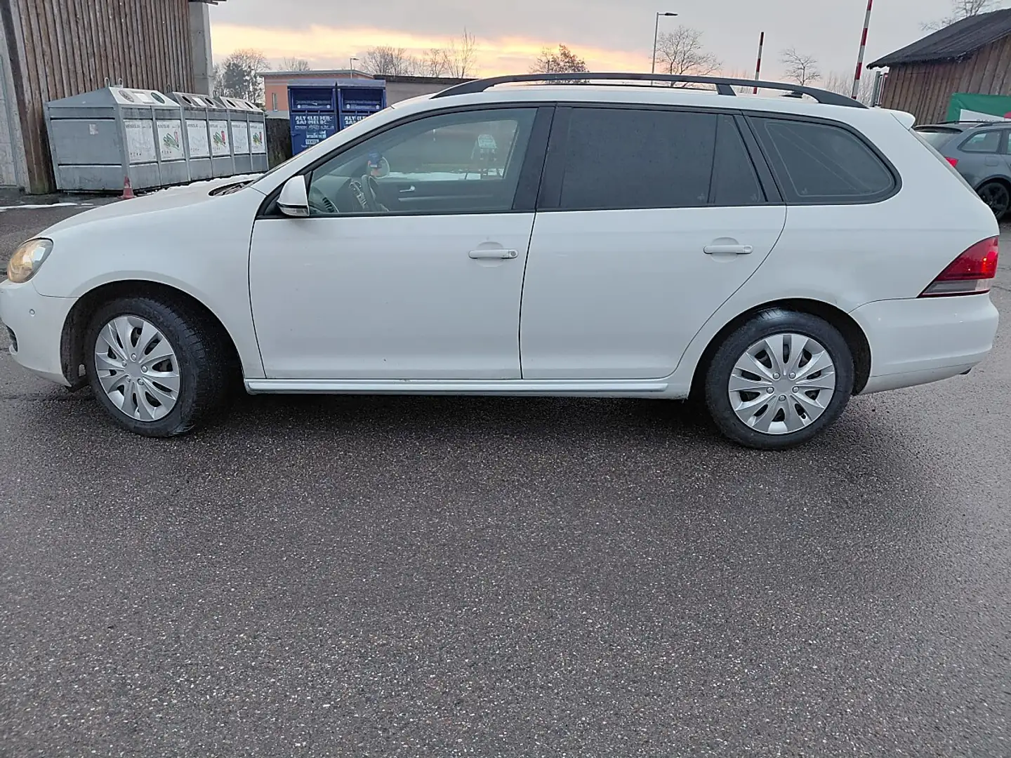 Volkswagen Golf Variant Rabbit BMT 1,6 TDI DPF Weiß - 2