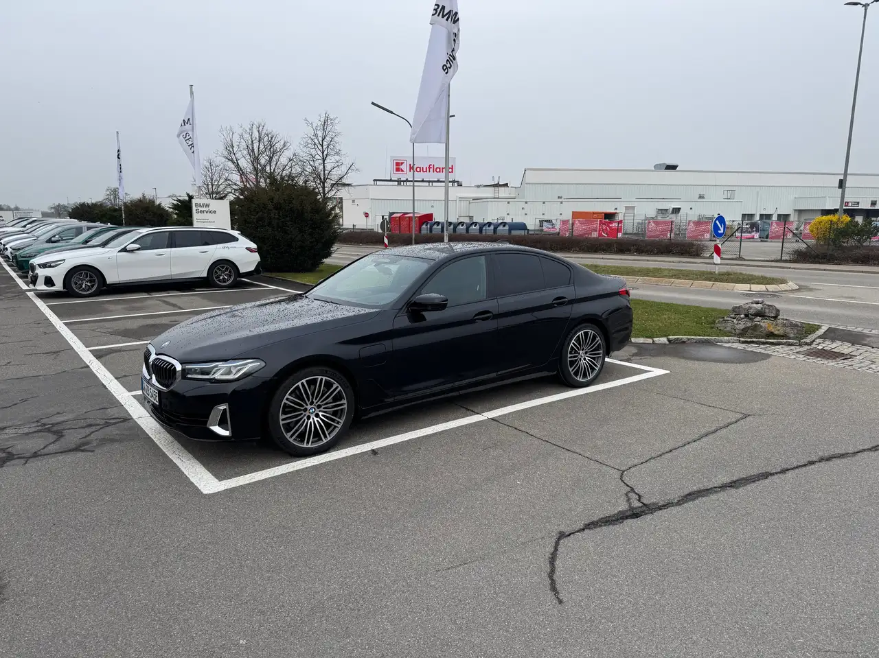 BMW 545