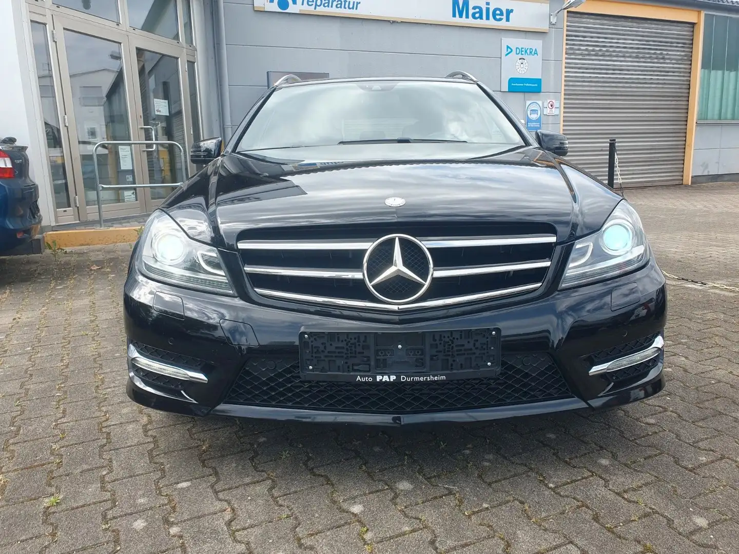 Mercedes-Benz C 250 AMG Edition C 7G Aut. Navi Alcantara Xenon Noir - 2