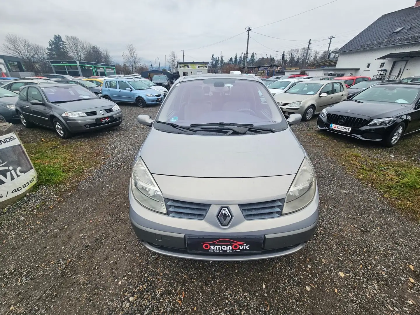 Renault Grand Scenic Grand Scénic  2,0 16V Expression Komfort Коричневий - 2