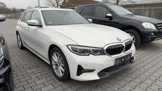 BMW 320 D Sport Line Motorschaden Virtual HeadUp ACC