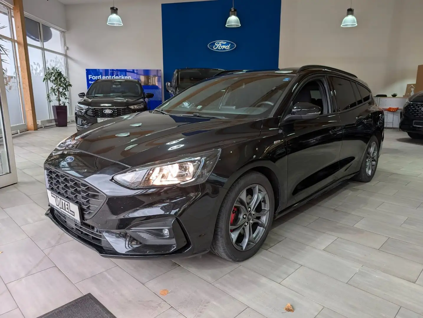 Ford Focus Turnier ST-Line 1.5 Eco 150PS Noir - 1