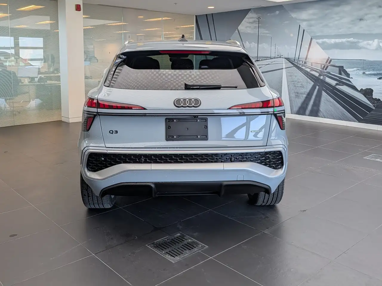 Audi Q3 photo Audi Q3