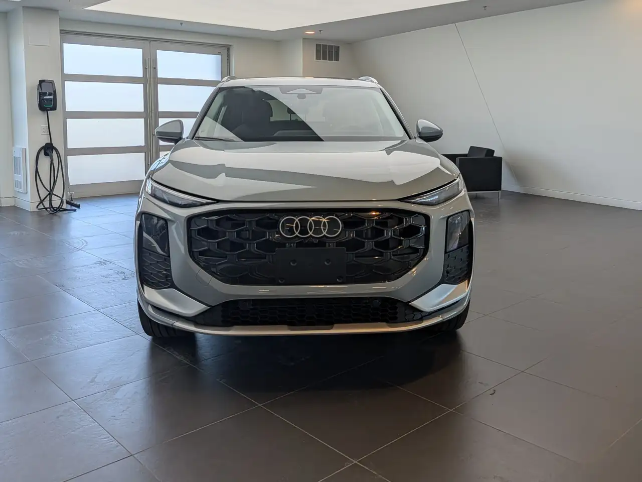 Audi Q3 photo Audi Q3