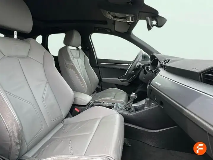 Audi Q3 2019, foto 20
