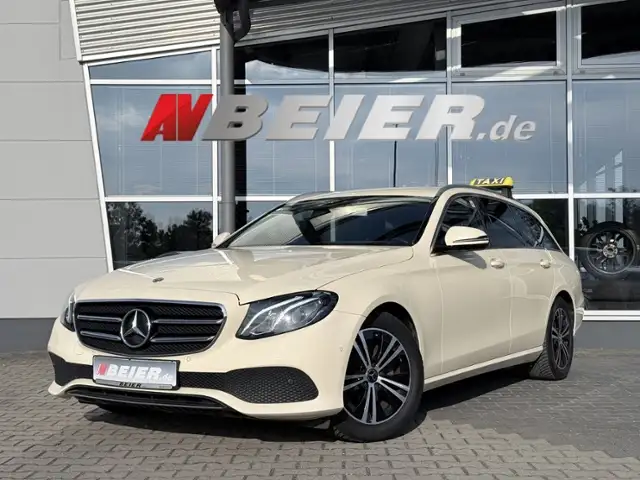 Mercedes-Benz E 220 dT TAXI LED Alarm AvantgardeExterieur Kindersitz