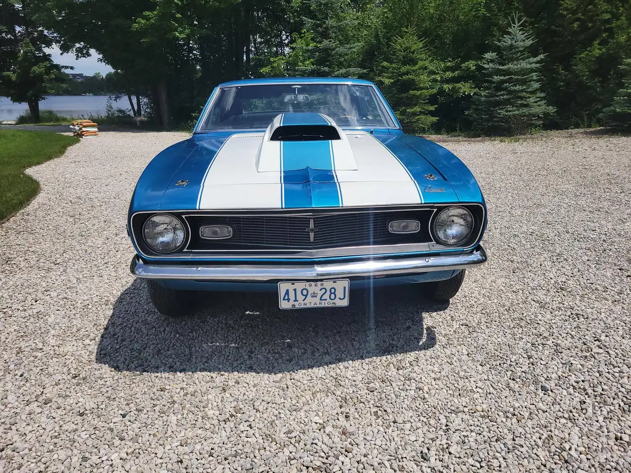 Chevrolet Camaro снимка Chevrolet Camaro